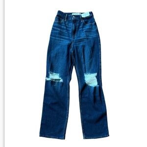 Hollister Women’s Curvy Ultra High-rise Dad jeans size 25/31 NWT